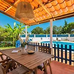 Jardim Dos Pinheiros, Albufeira